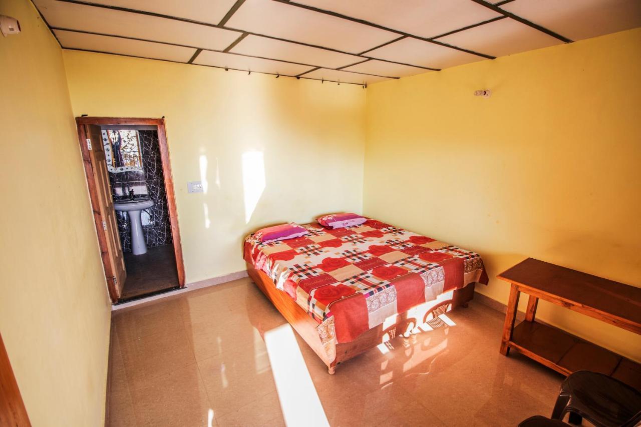 Orange Guest House Dharmkot Дармсала Экстерьер фото