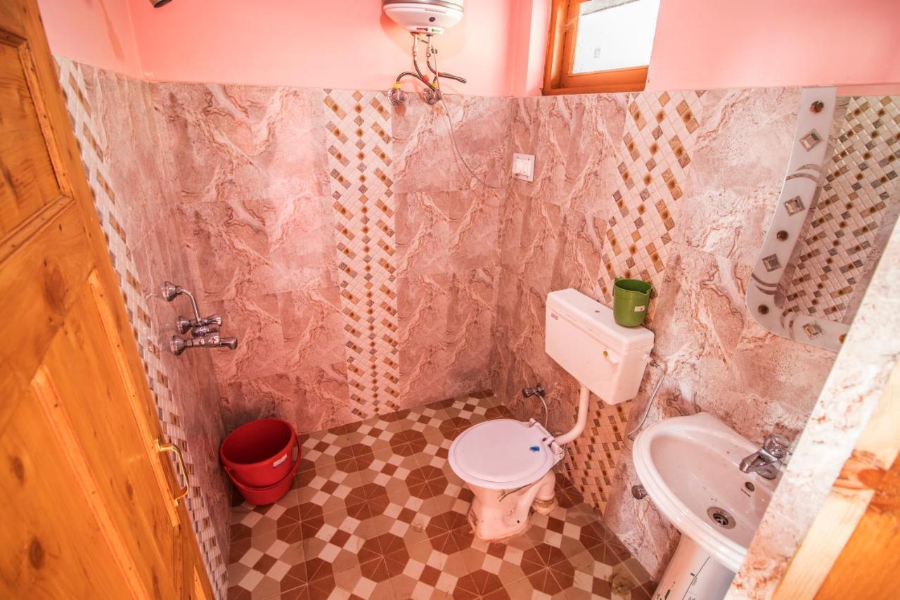 Orange Guest House Dharmkot Дармсала Экстерьер фото